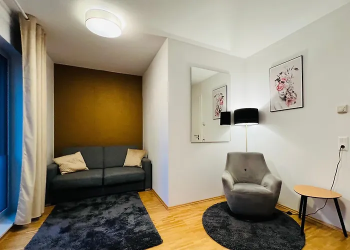 Stylish Apartment Naehe Hbf-City